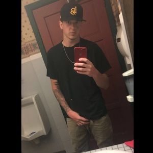 Meet your Posher, Jason